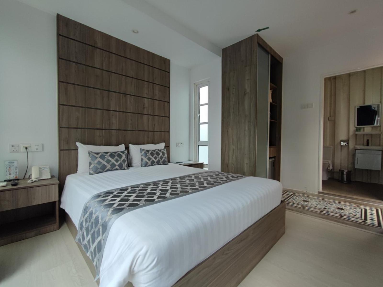 Solesor Kampong Beach Resort Porto Dickson Exterior foto